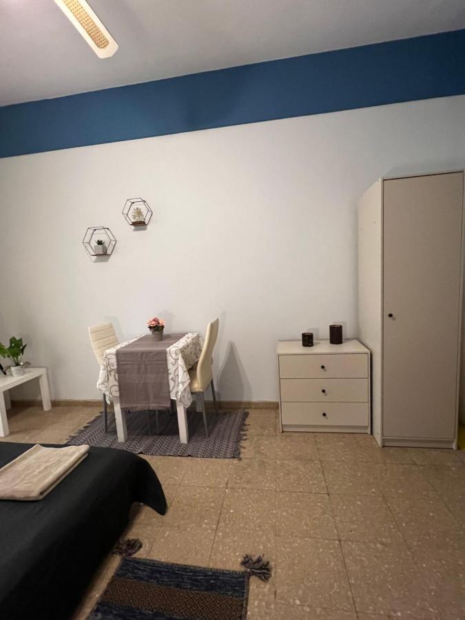 Past Or Tail Rooms Λάρνακα Εξωτερικό φωτογραφία